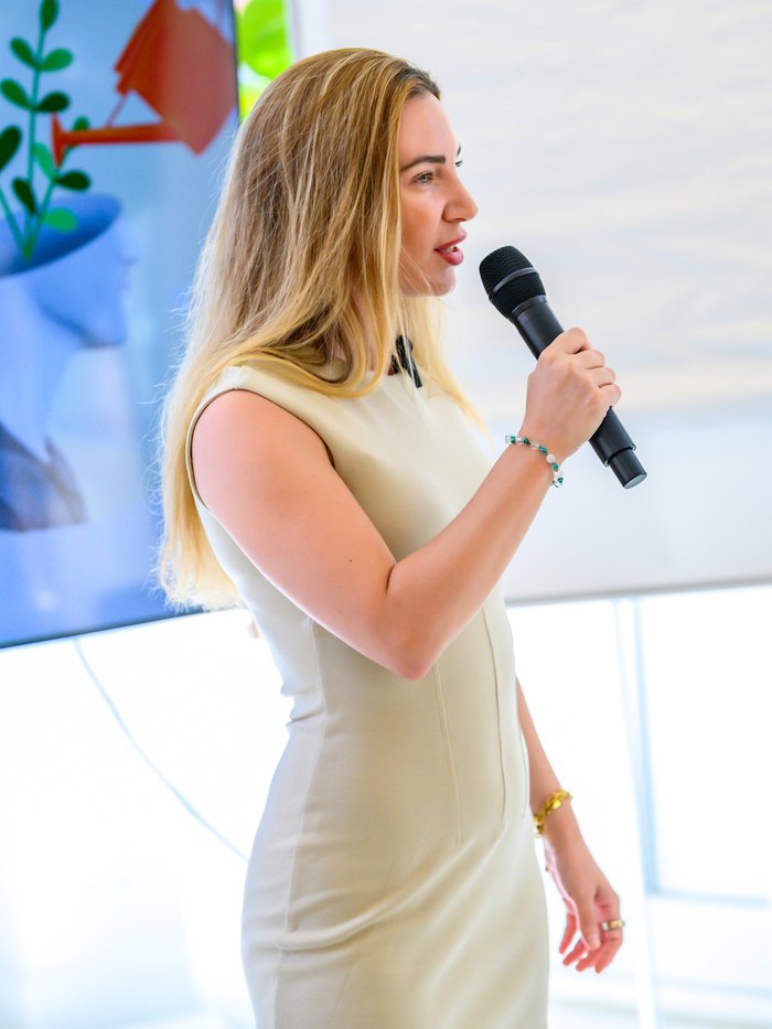 Sofia Kakkava running a workshop